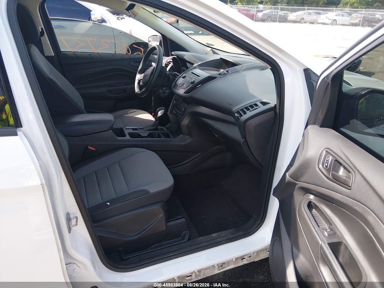 2017 FORD ESCAPE S · 5/11