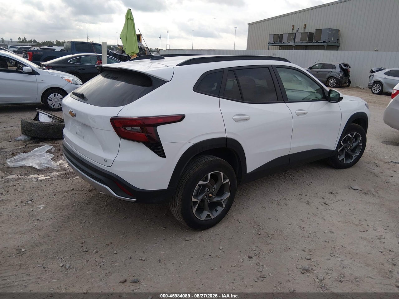 2026 CHEVROLET TRAX FWD LT · 4/11