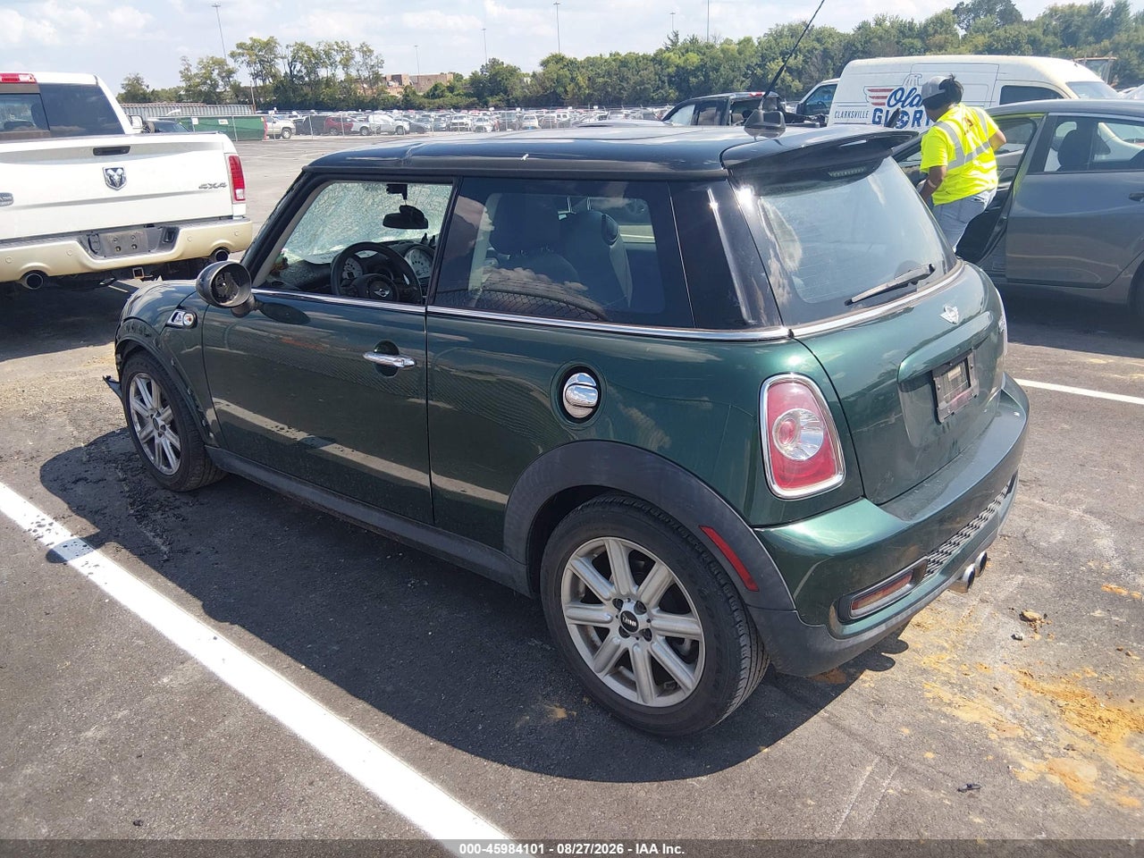 2013 MINI HARDTOP COOPER S · 3/10