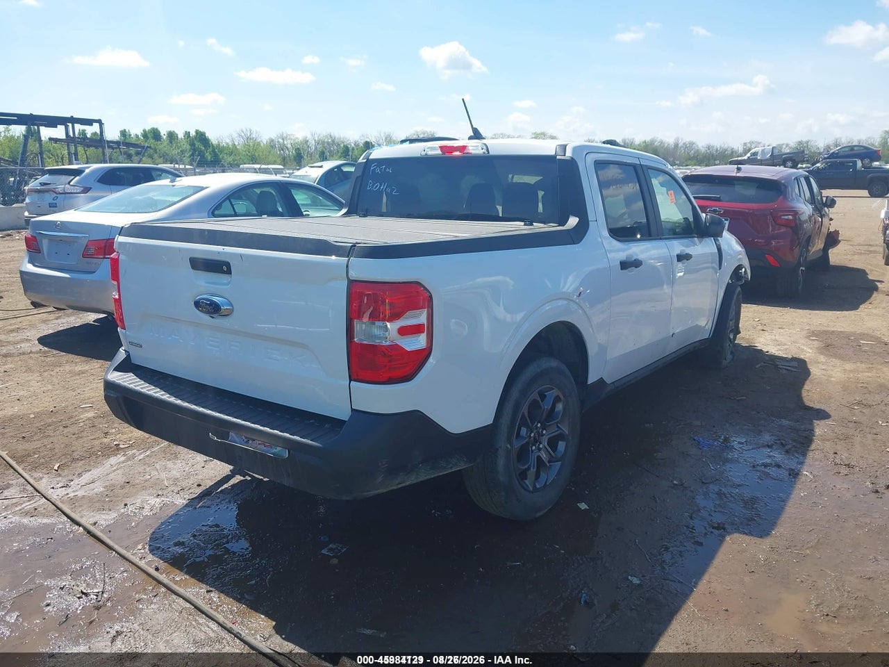2024 FORD MAVERICK XLT · 4/10