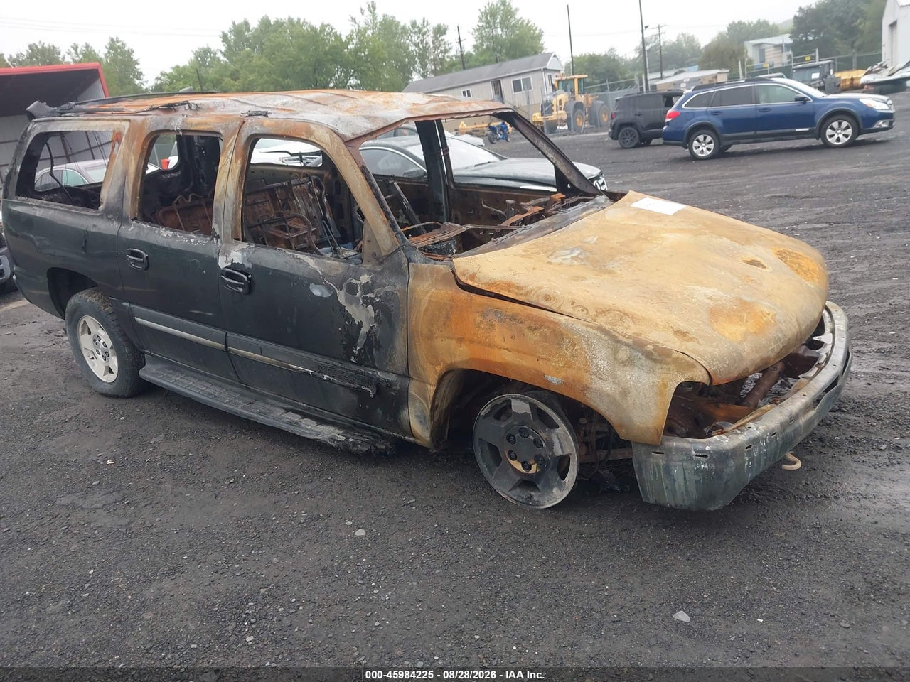 2004 CHEVROLET SUBURBAN 1500 LT