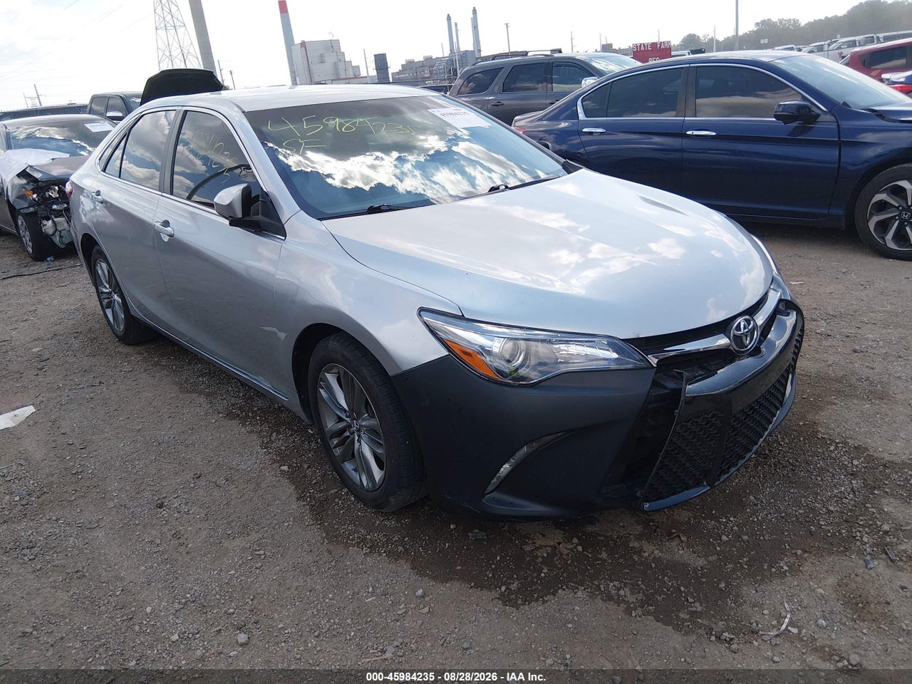 2017 TOYOTA CAMRY SE