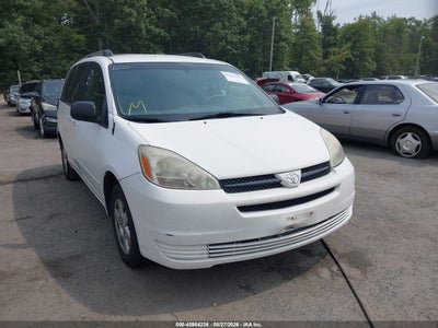 2005 TOYOTA SIENNA LE