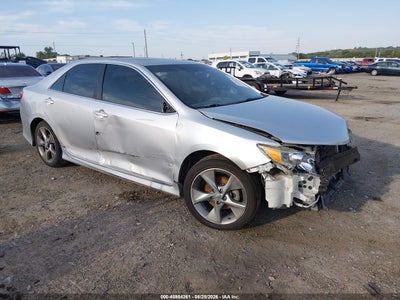 2012 TOYOTA CAMRY SE V6