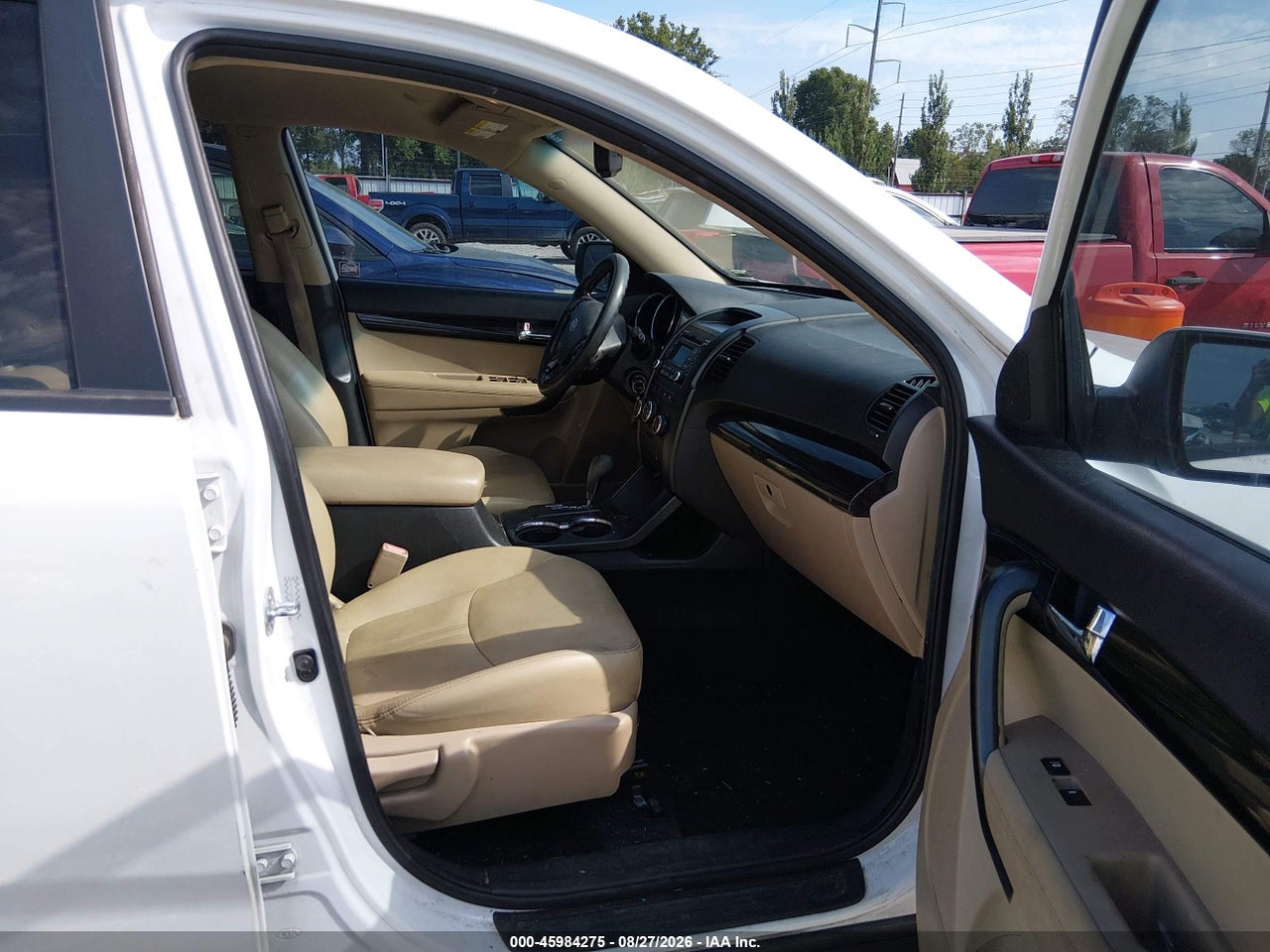 2011 KIA SORENTO LX · 5/11