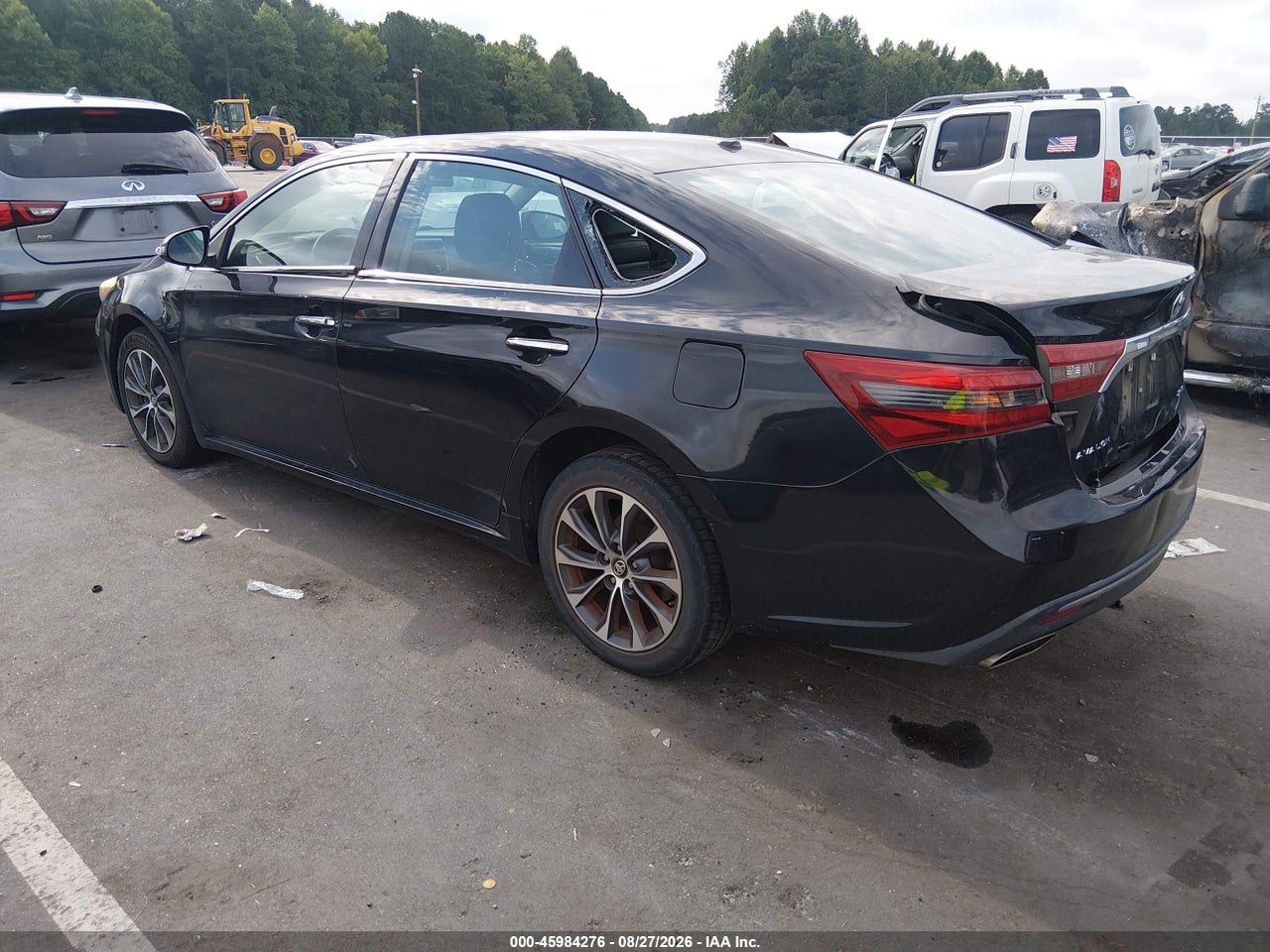 2016 TOYOTA AVALON XLE · 3/11