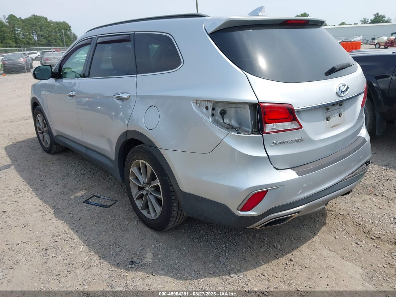 2018 HYUNDAI SANTA FE SE · 3/11