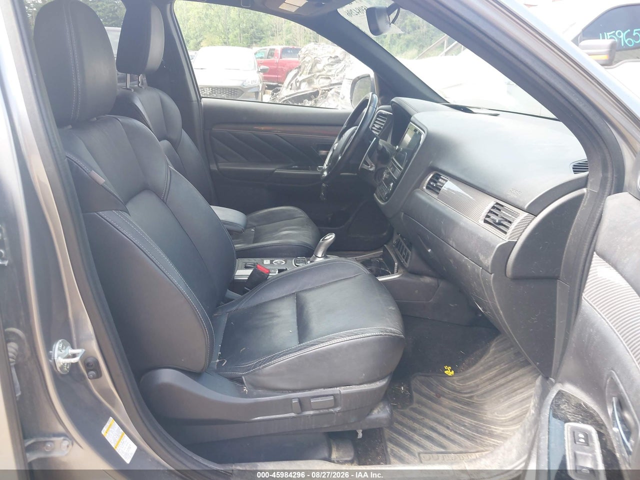 2019 MITSUBISHI OUTLANDER PHEV SEL · 5/11