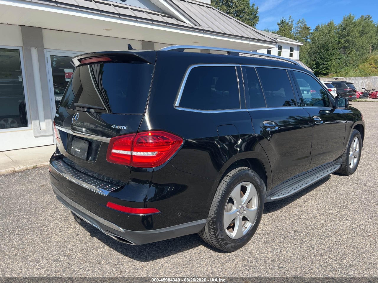 2017 MERCEDES-BENZ GLS 450 4MATIC · 4/10