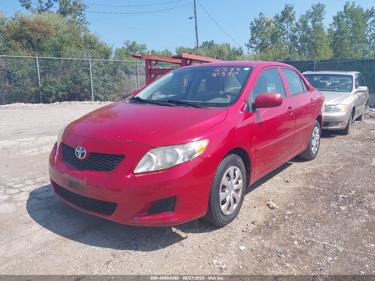 2010 TOYOTA COROLLA LE · 2/11