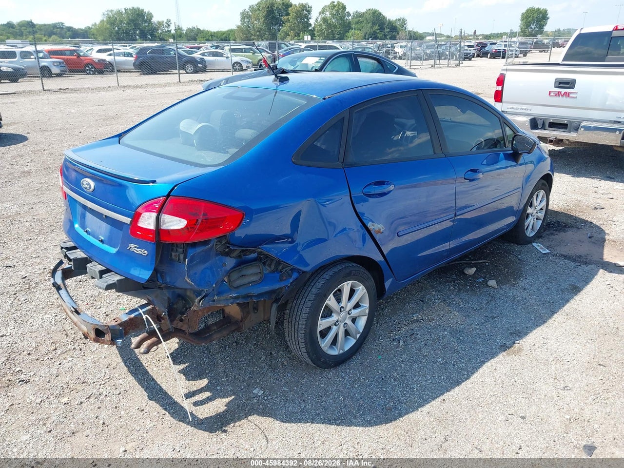 2011 FORD FIESTA SE · 4/11