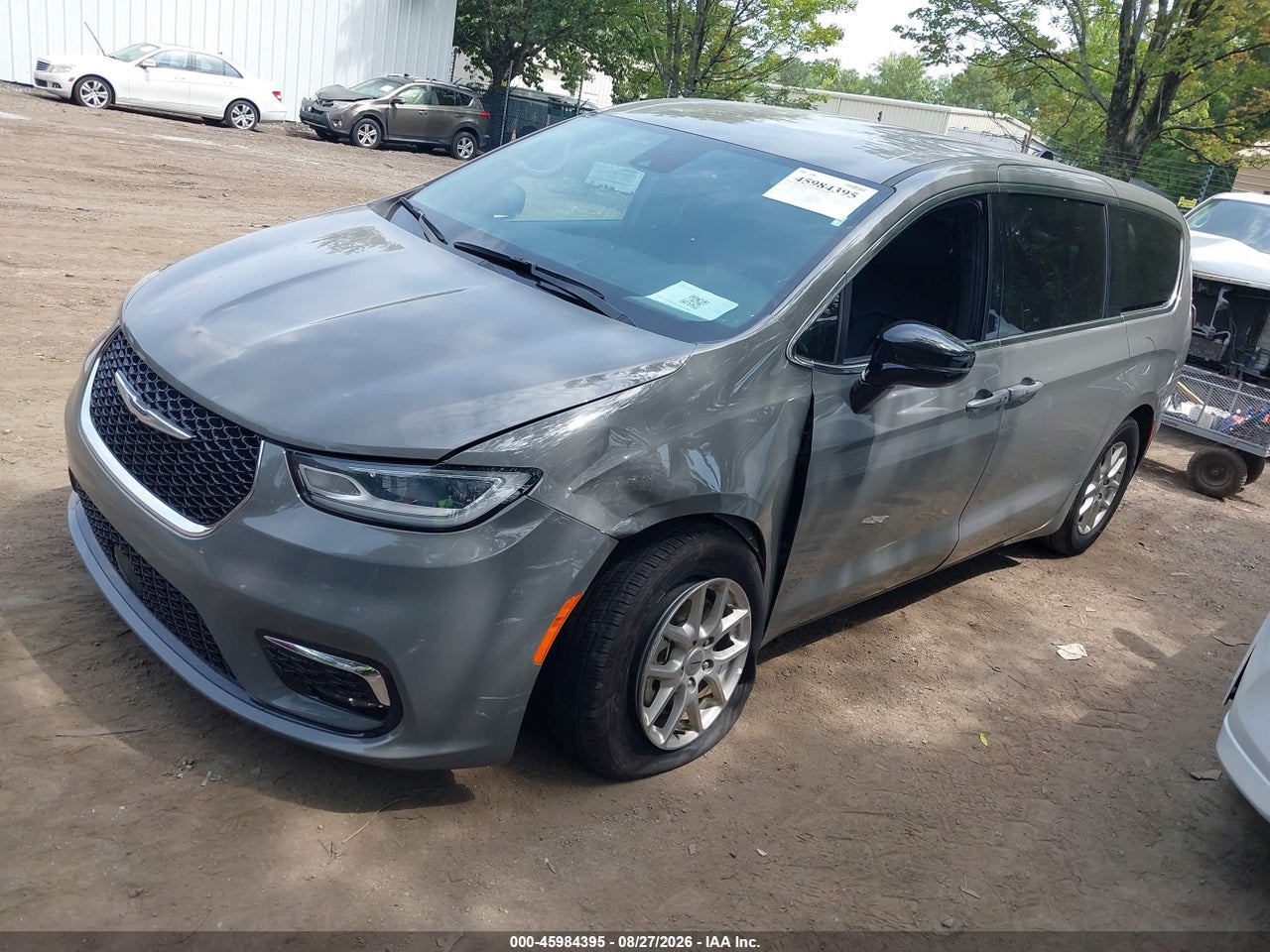 2025 CHRYSLER PACIFICA SELECT · 2/11