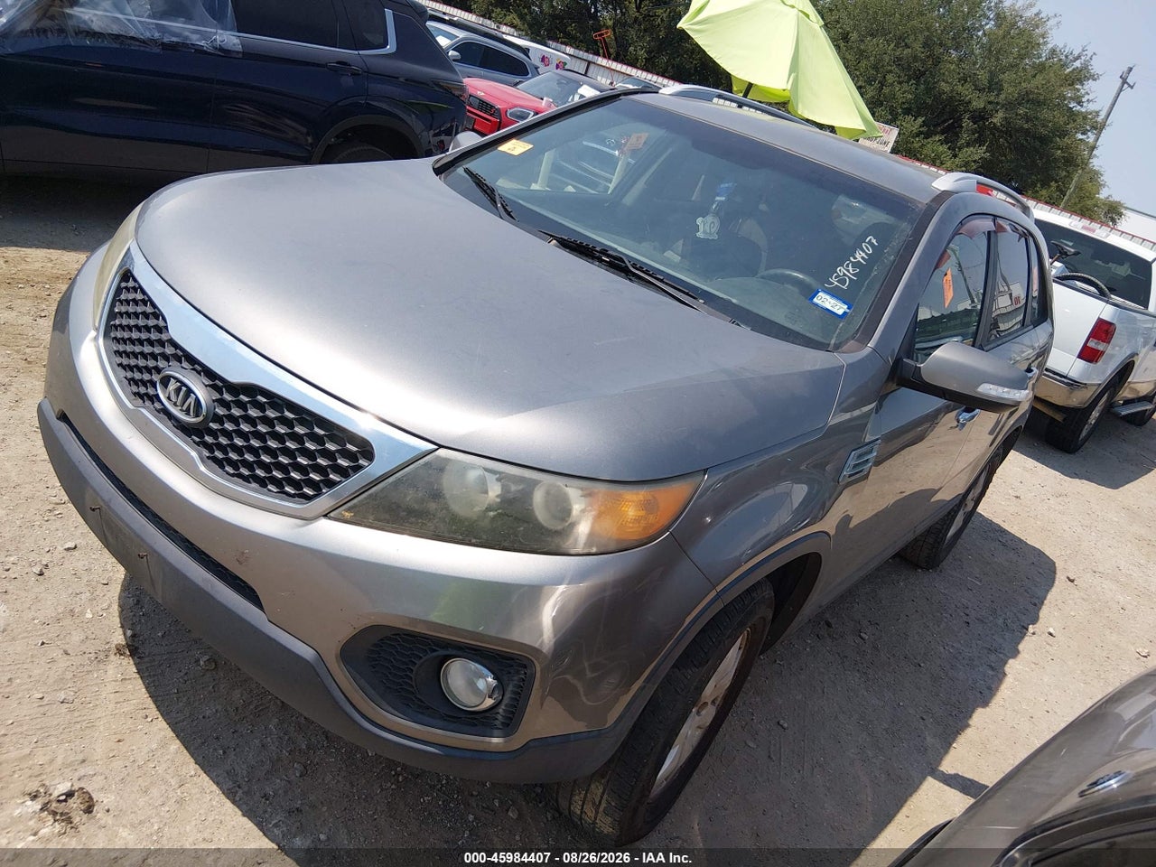 2011 KIA SORENTO LX · 2/11