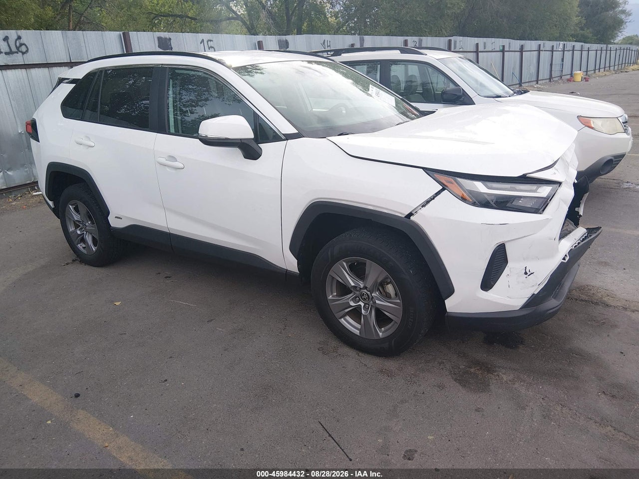 4T3RWRFV1NU****** · 2022 TOYOTA RAV4 HYBRID XLE