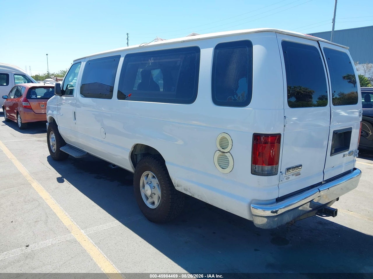 2012 FORD E-350 SUPER DUTY XLT · 3/11