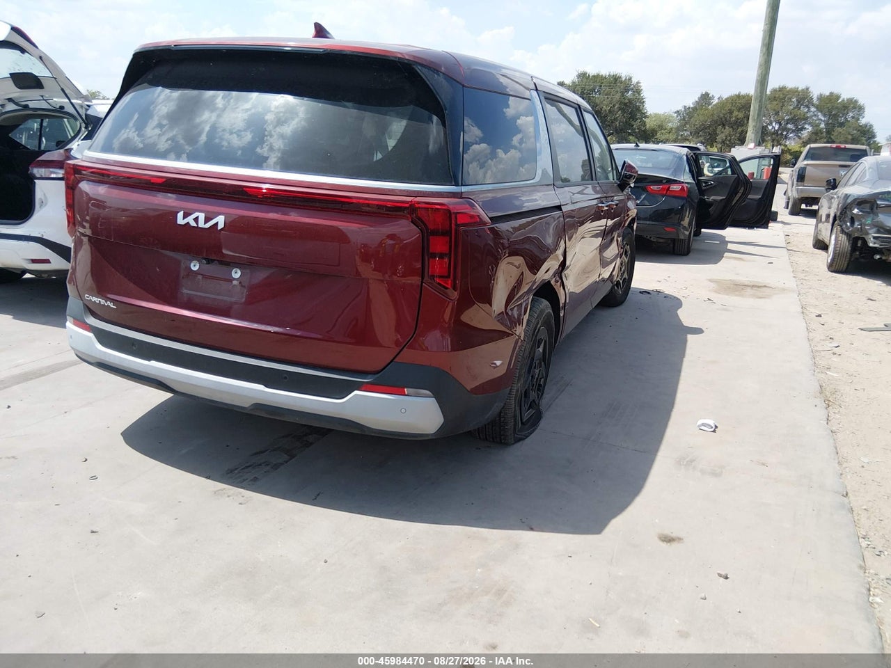 2025 KIA CARNIVAL MPV LXS · 4/11