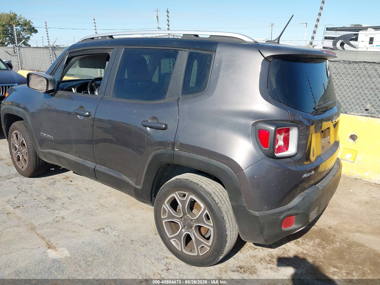 2017 JEEP RENEGADE LIMITED 4X4 · 3/10
