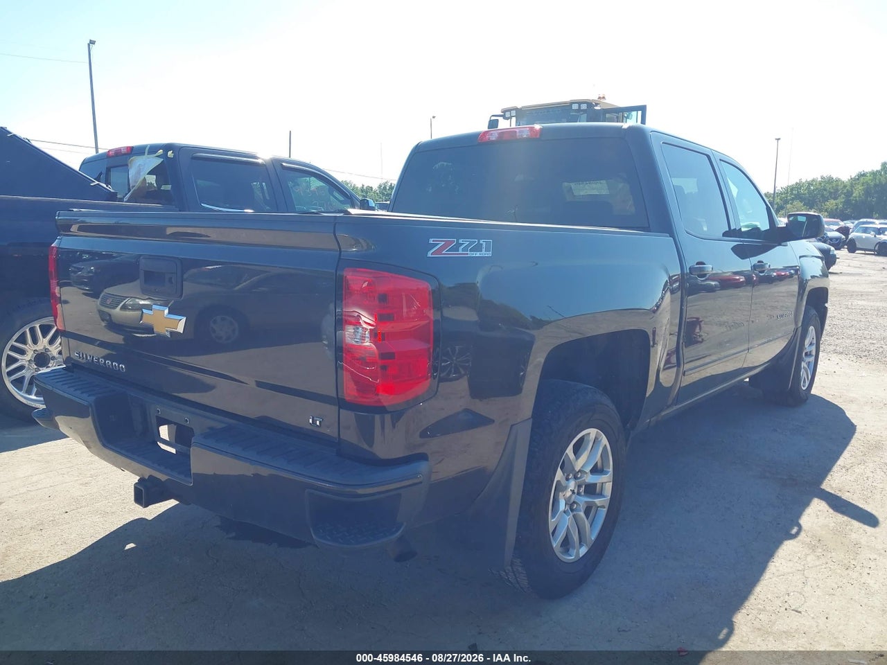 2016 CHEVROLET SILVERADO 1500 LT · 4/11