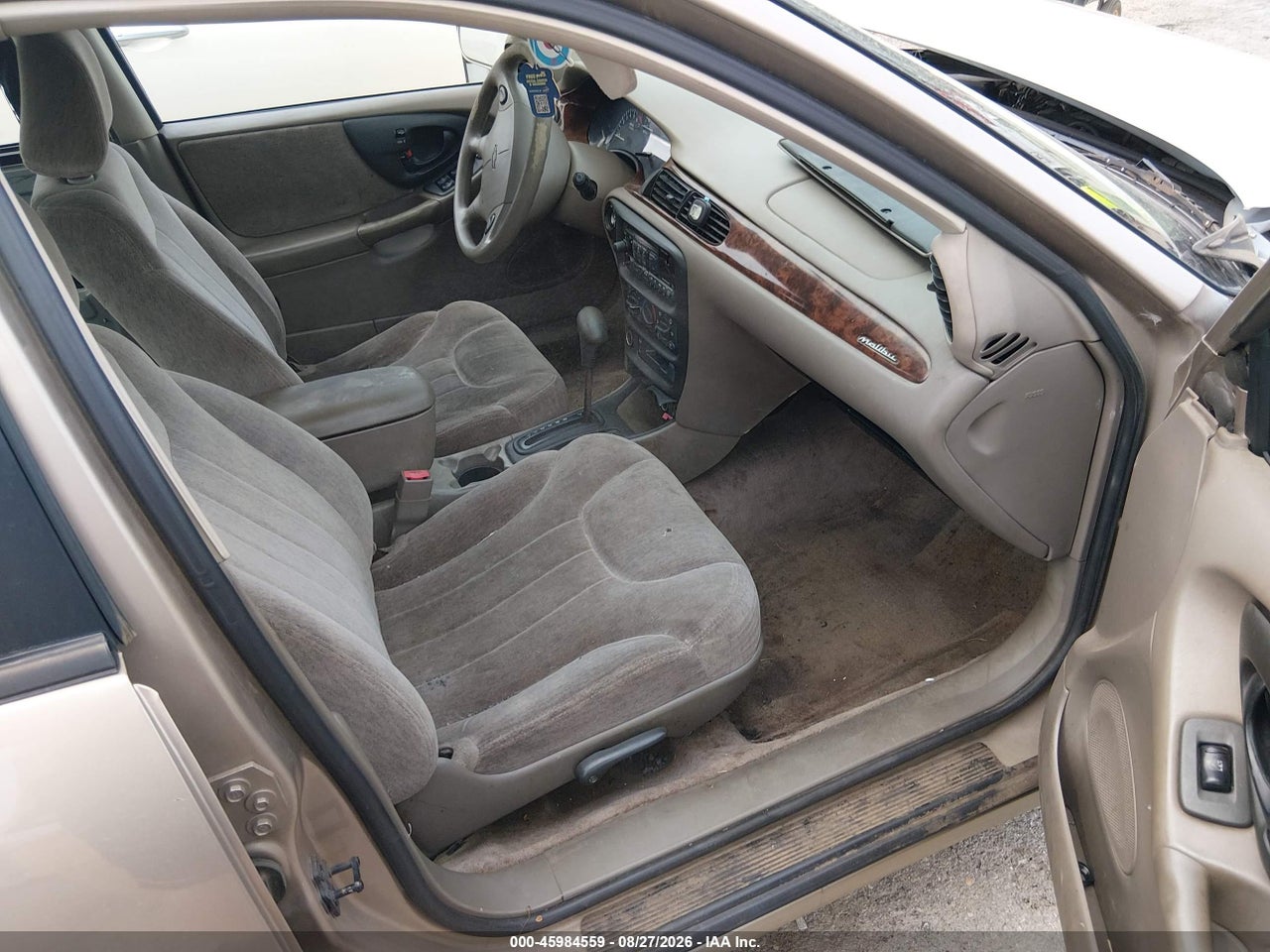 2000 CHEVROLET MALIBU LS · 5/10