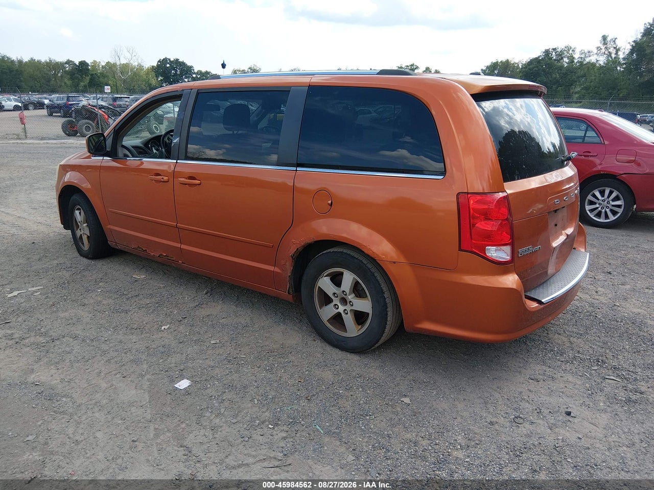 2011 DODGE GRAND CARAVAN CREW · 3/11
