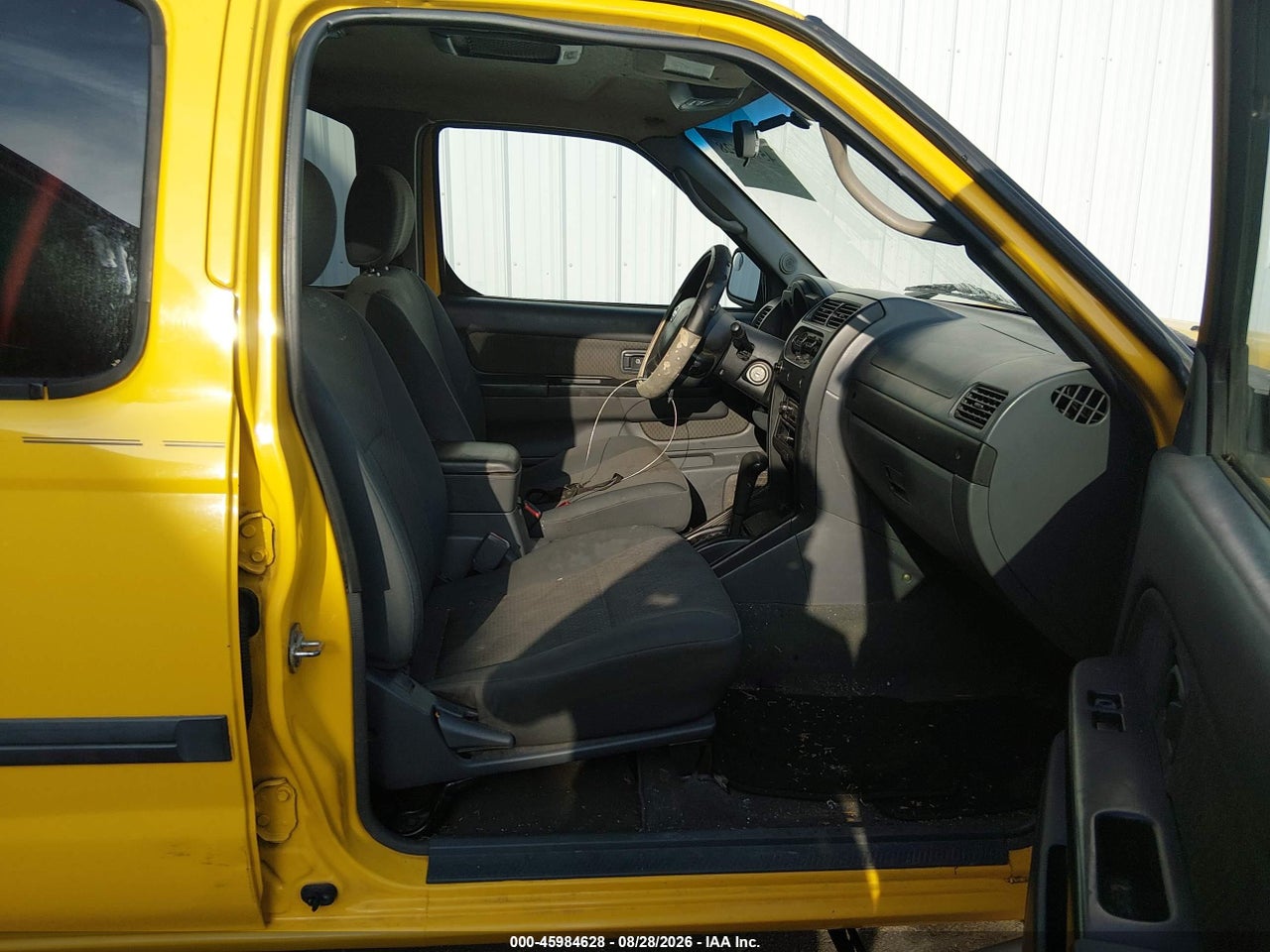 2004 NISSAN XTERRA XE · 5/11