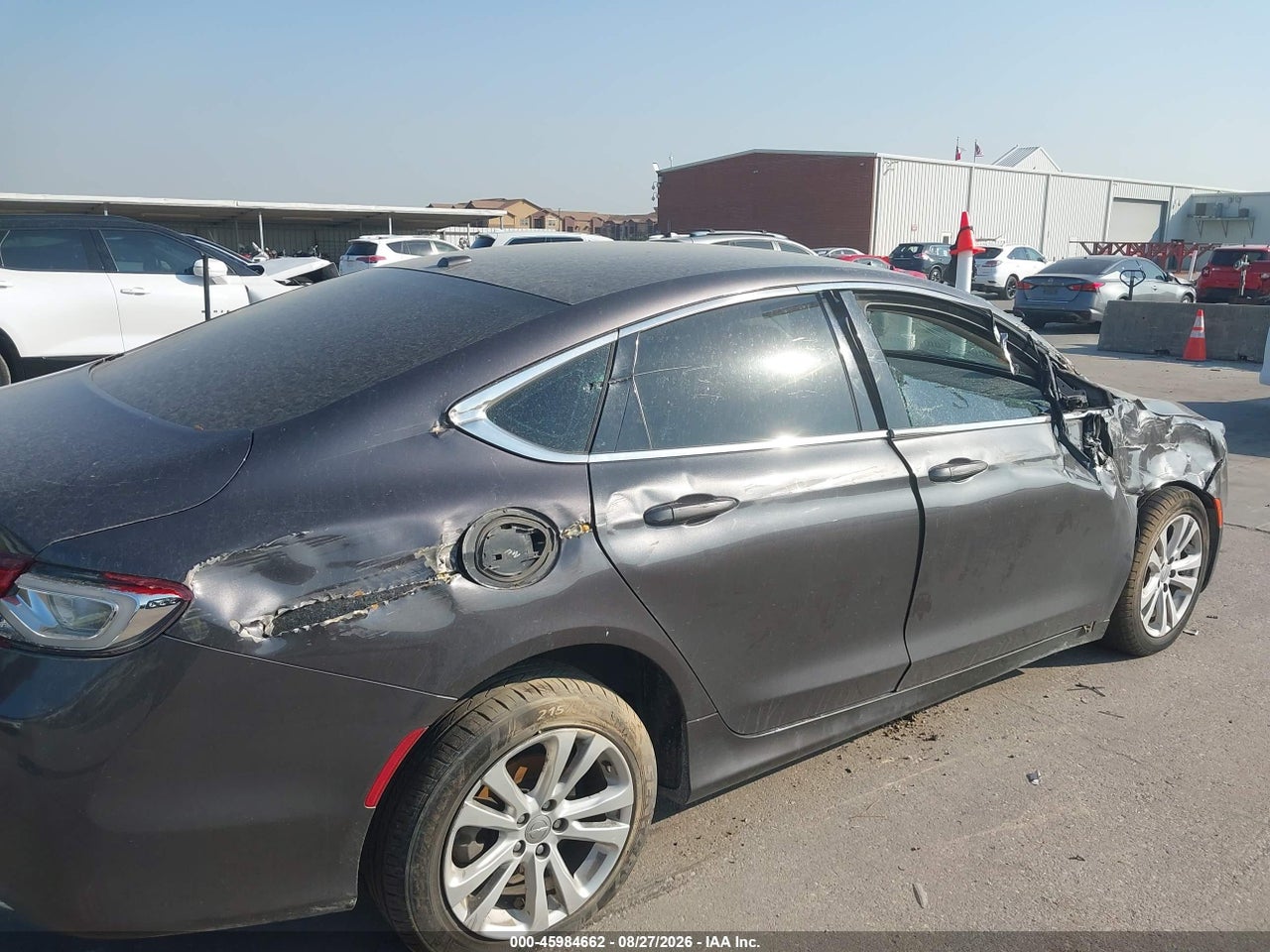 2015 CHRYSLER 200 LIMITED · 6/11