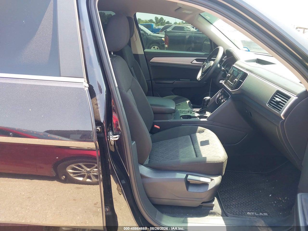 2018 VOLKSWAGEN ATLAS 2.0T S · 5/11