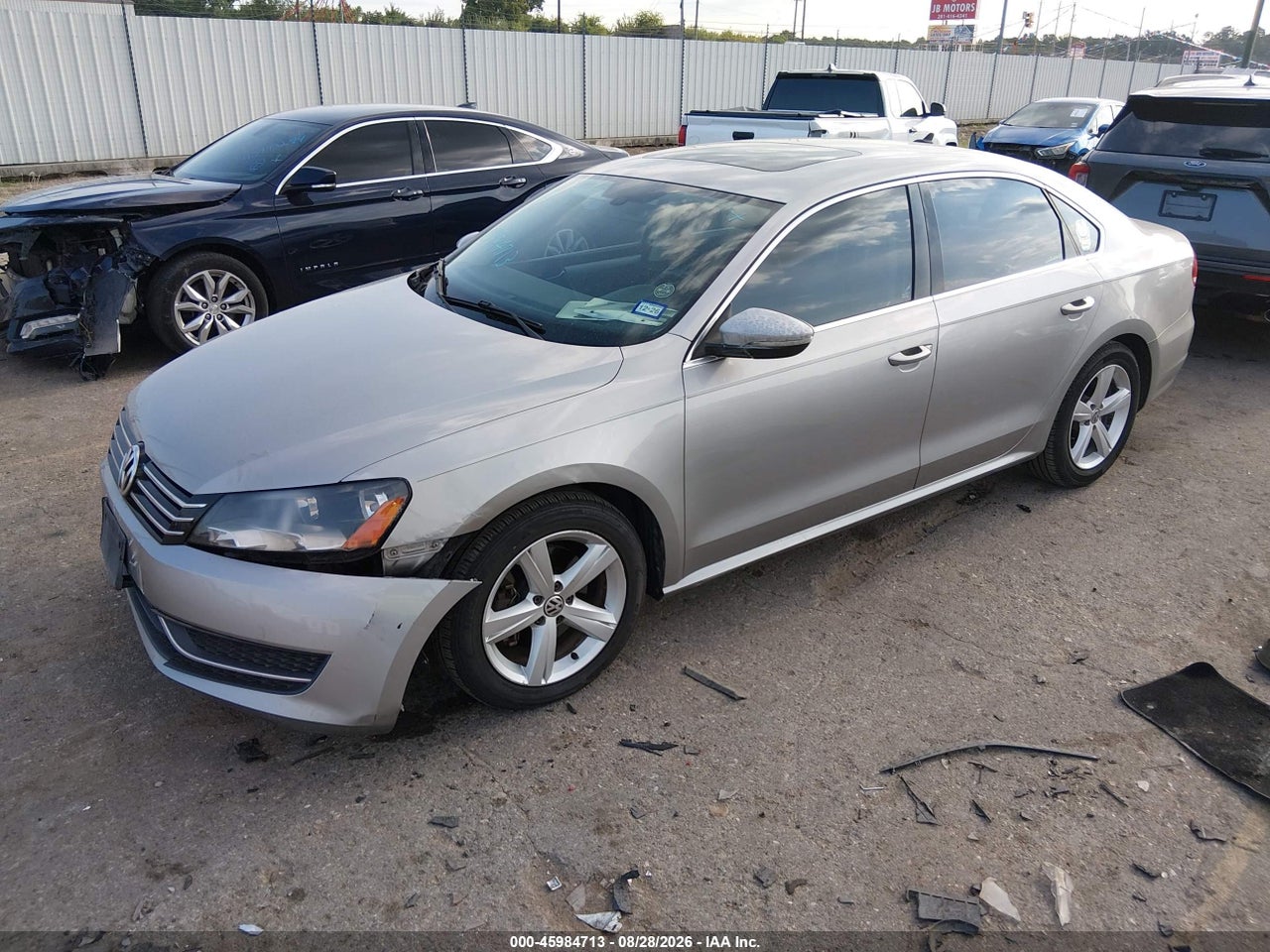 2012 VOLKSWAGEN PASSAT 2.5L SE · 2/11