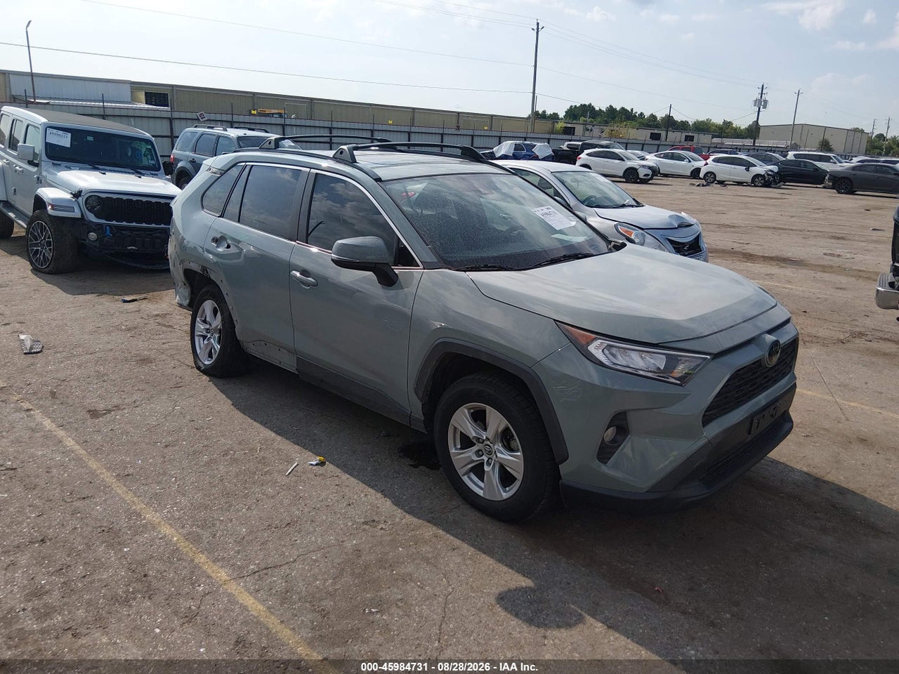 2019 TOYOTA RAV4 XLE