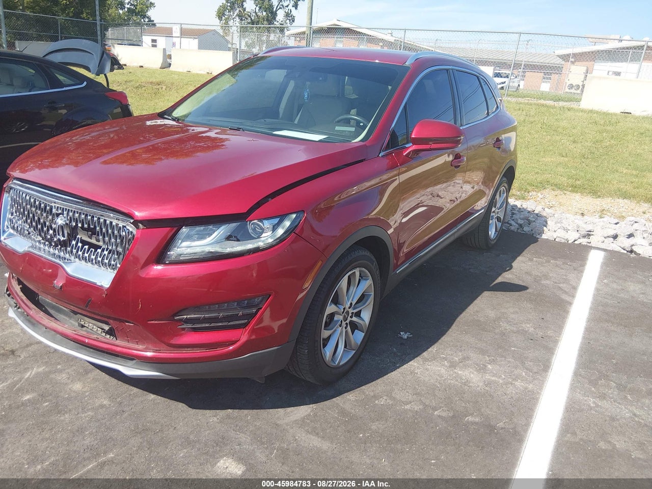 2019 LINCOLN MKC SELECT · 2/11