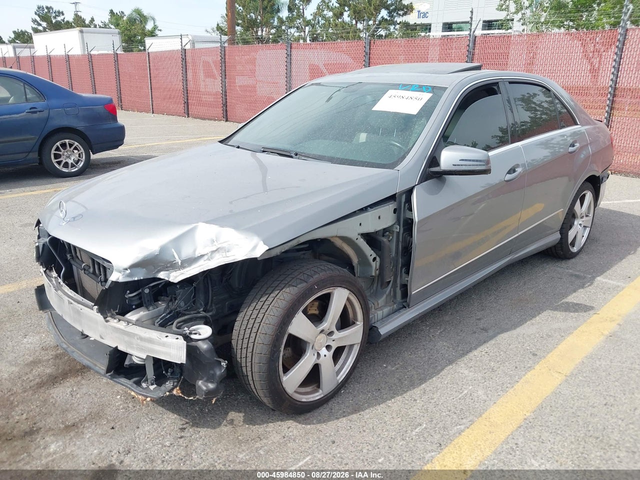 2011 MERCEDES-BENZ E 350 · 2/11