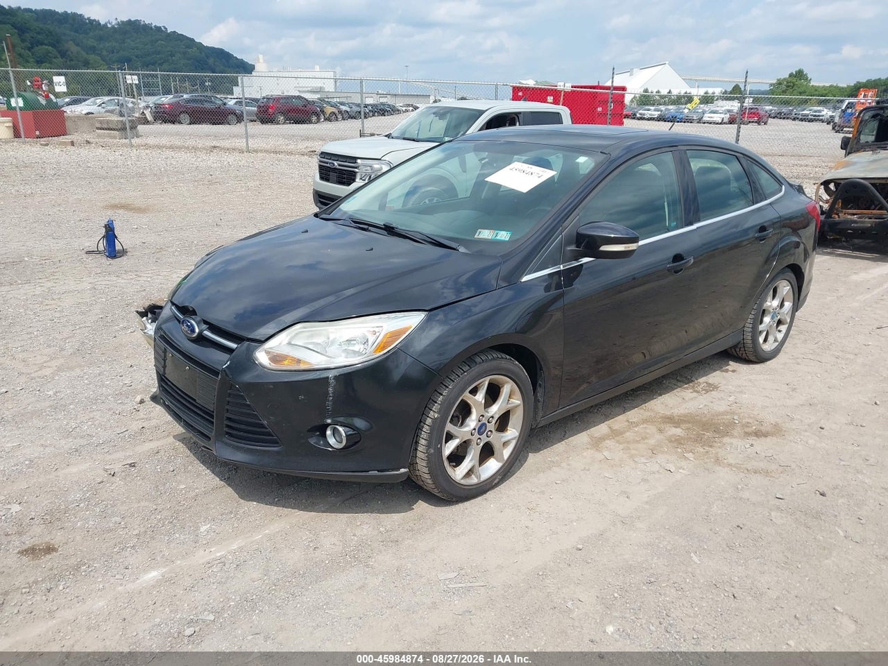 2013 FORD FOCUS TITANIUM · 2/8
