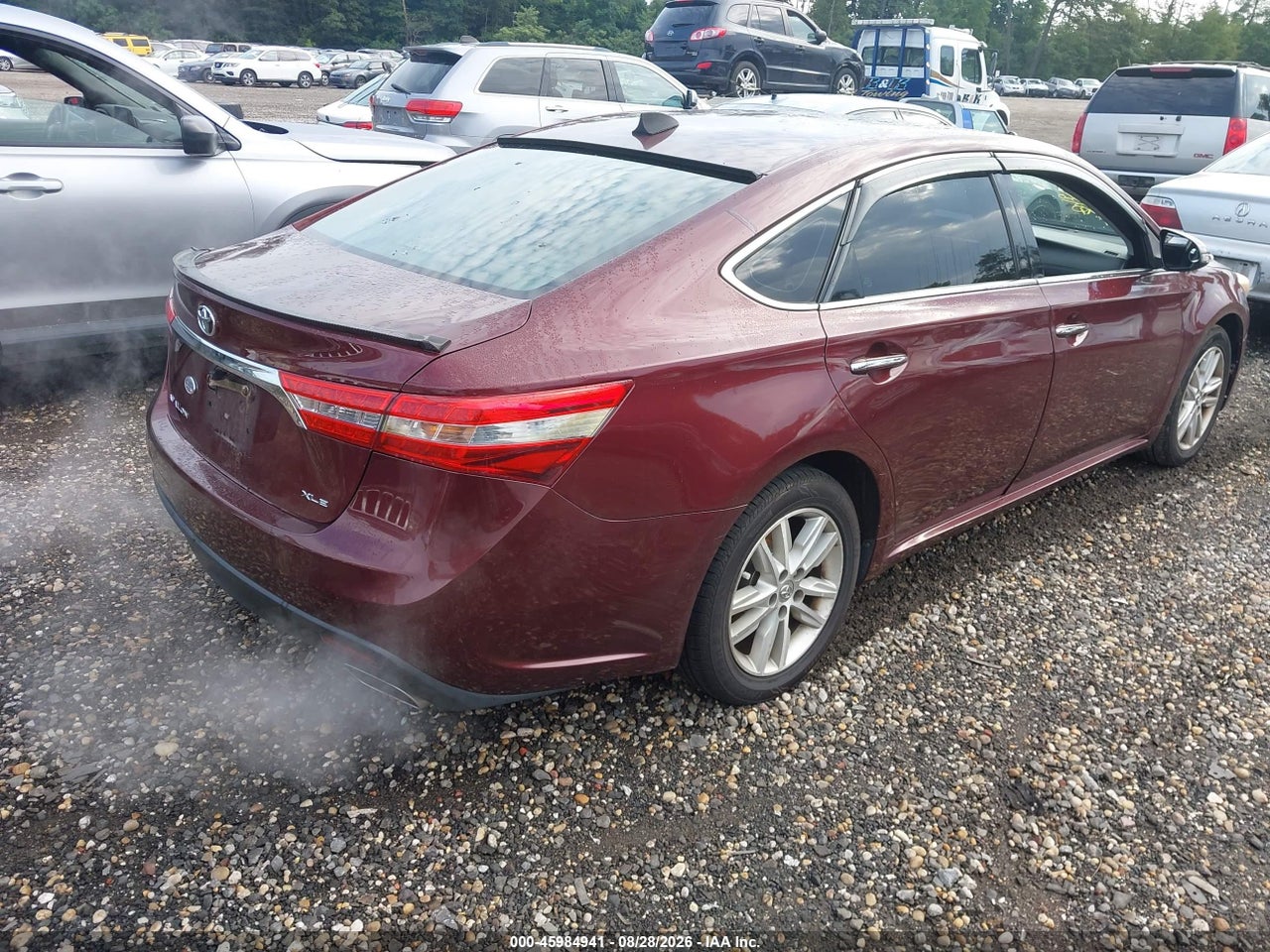 2013 TOYOTA AVALON XLE · 4/11