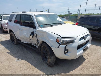 2022 TOYOTA 4RUNNER SR5