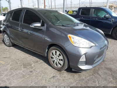 JTDKDTB35E1****** · 2014 TOYOTA PRIUS C THREE