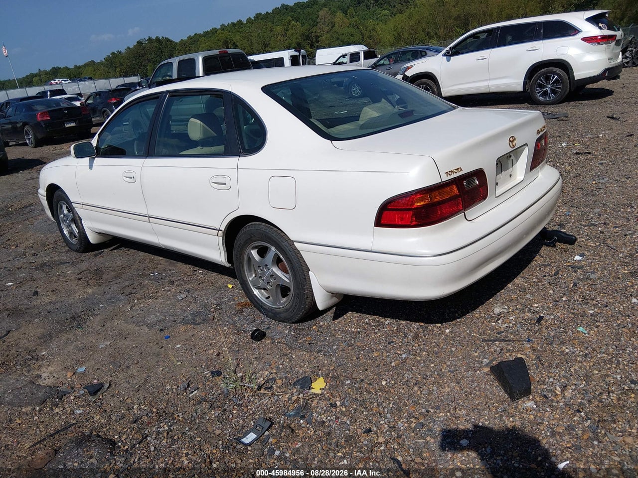 1998 TOYOTA AVALON XLS · 3/11