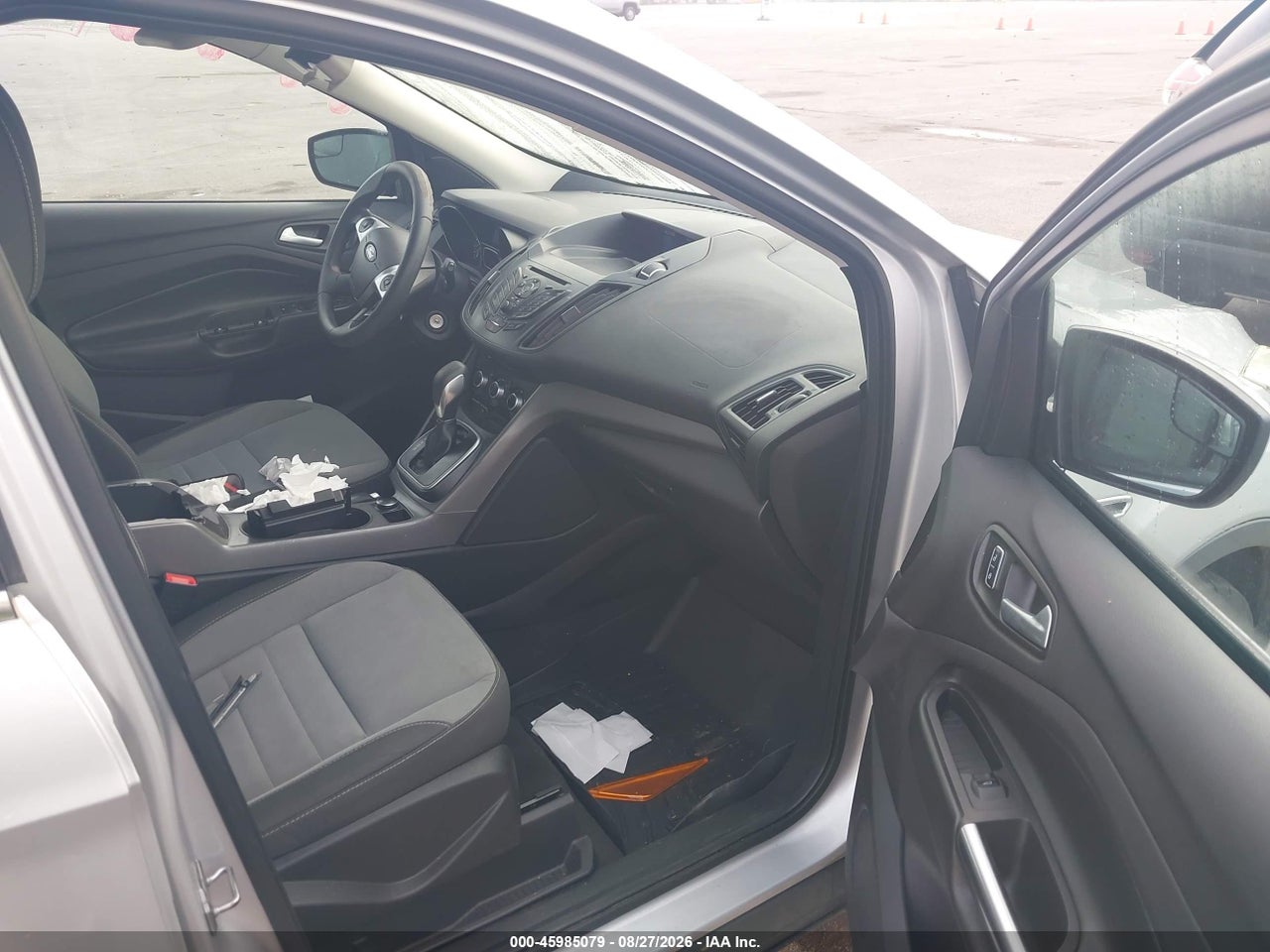 2014 FORD ESCAPE SE · 5/11