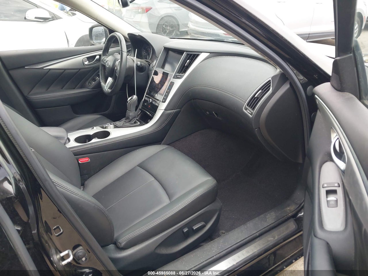 2020 INFINITI Q50 LUXE · 5/11