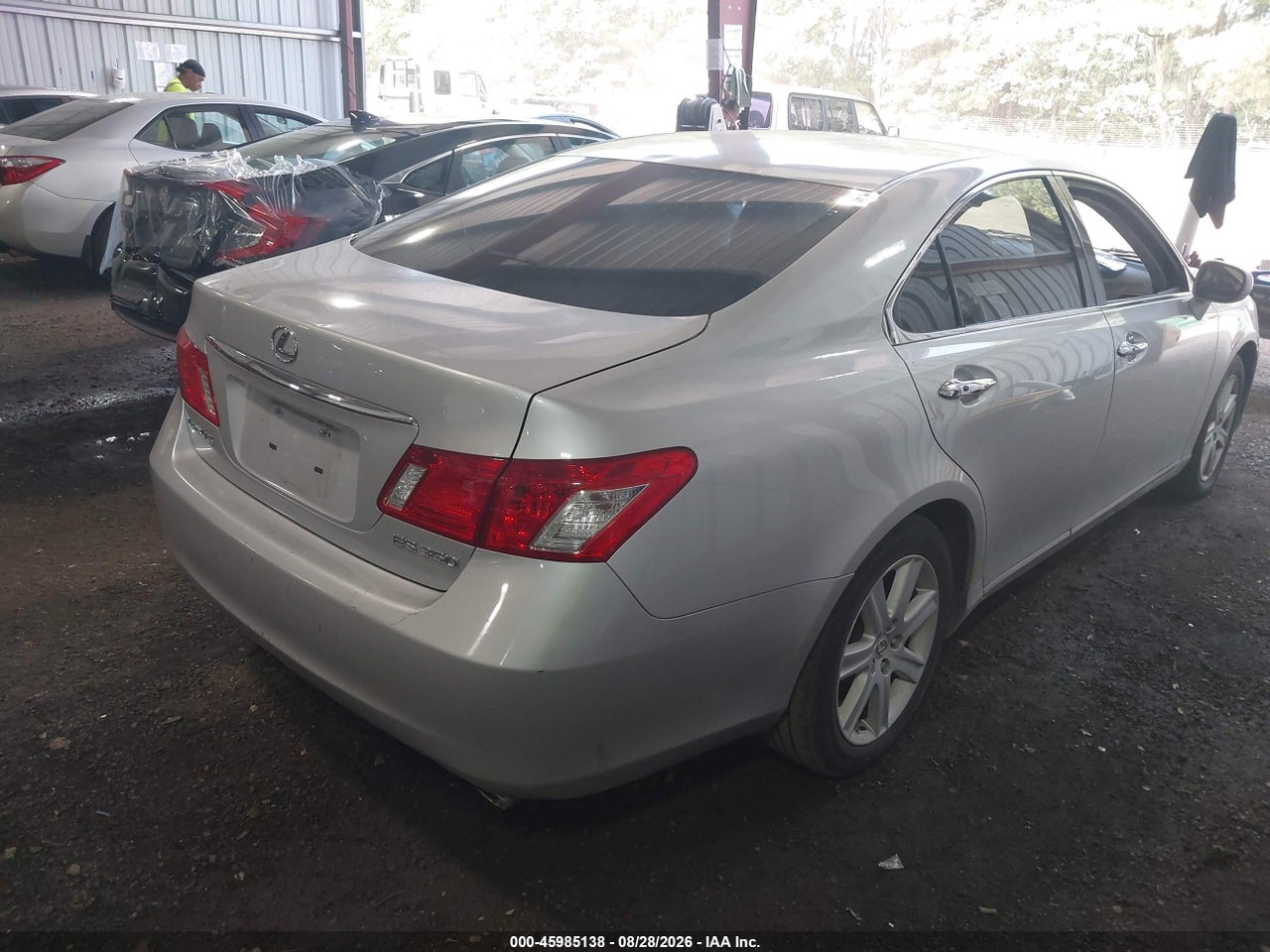 2008 LEXUS ES 350   · 4/11
