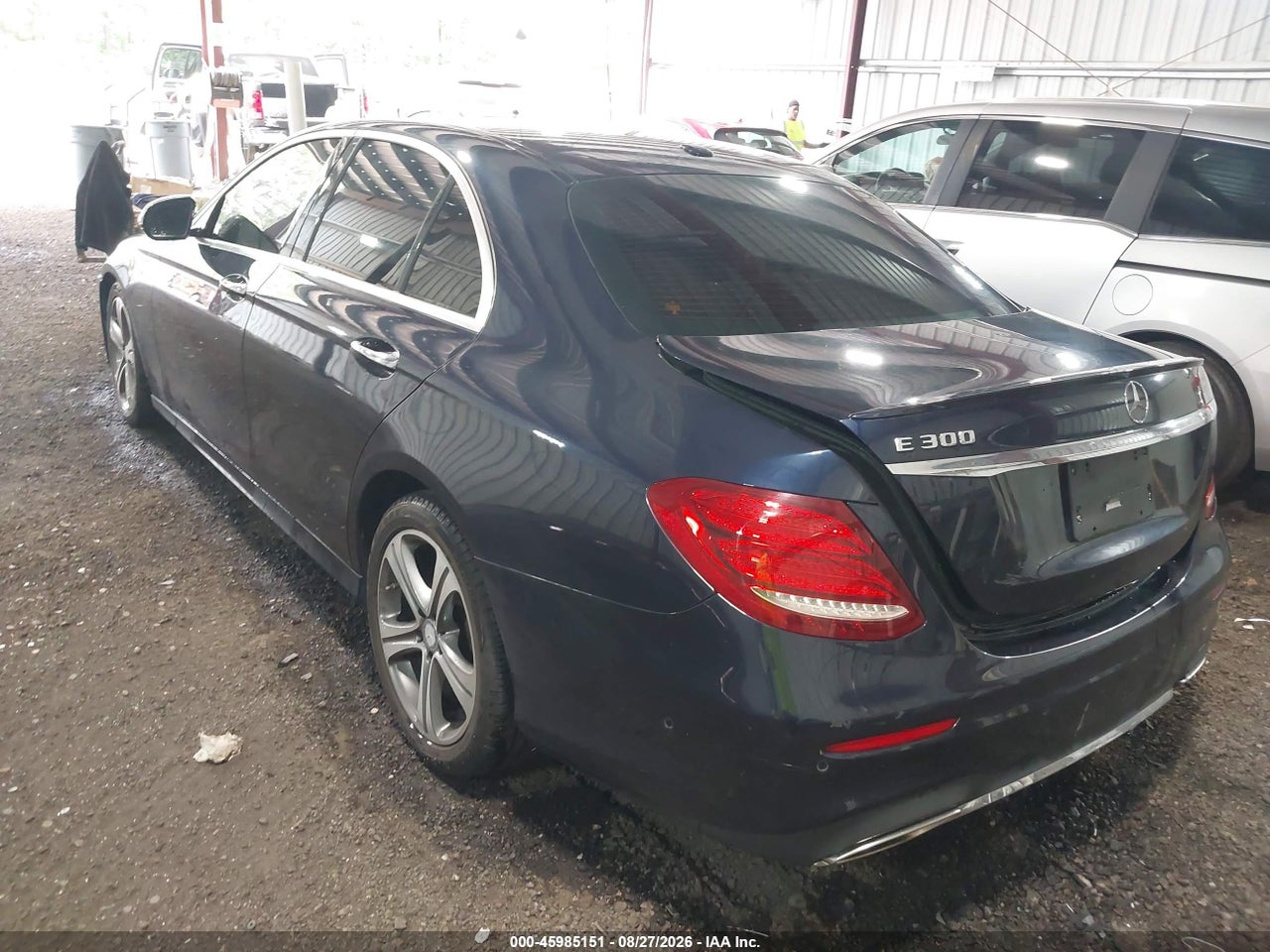 2017 MERCEDES-BENZ E 300 · 3/11