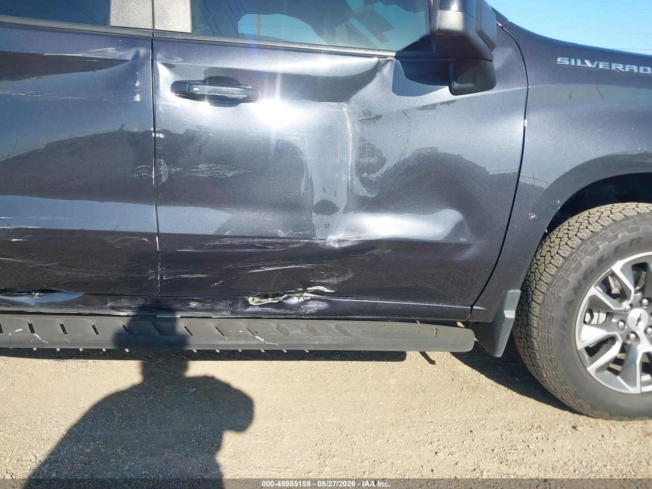 2023 CHEVROLET SILVERADO 1500 4WD  SHORT BED RST · 6/11