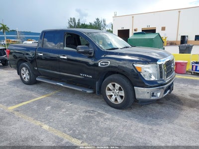 1N6AA1E6XHN****** · 2017 NISSAN TITAN SV