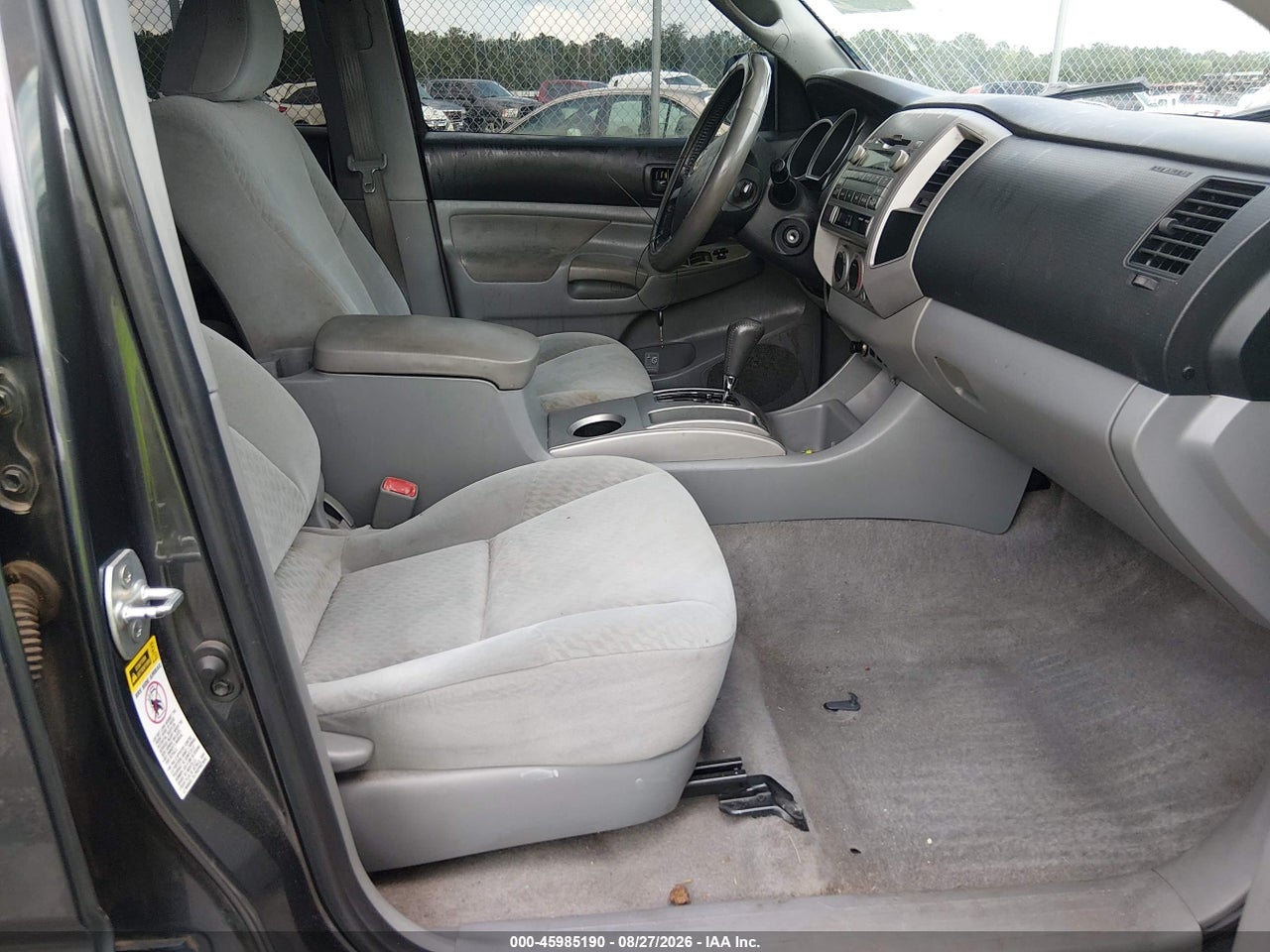 2010 TOYOTA TACOMA PRERUNNER V6 · 5/11