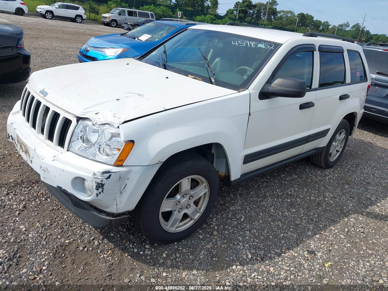 2006 JEEP GRAND CHEROKEE LAREDO · 2/11
