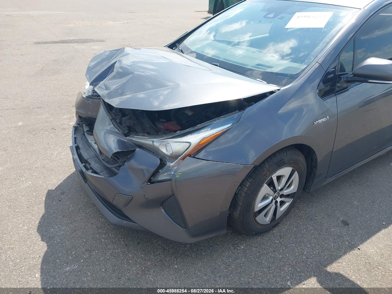 2017 TOYOTA PRIUS THREE · 6/11
