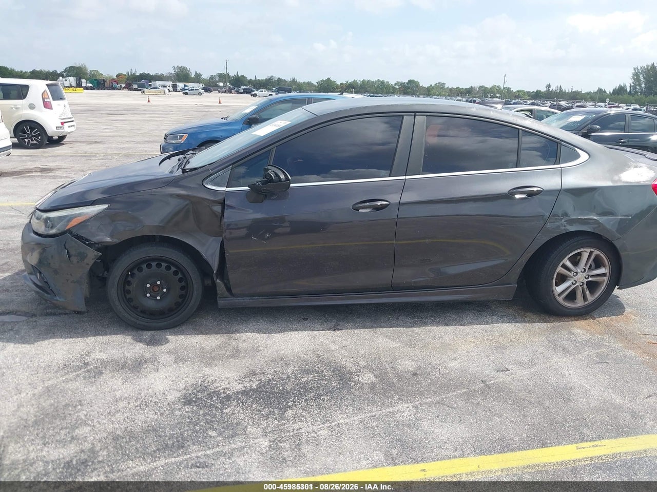 2017 CHEVROLET CRUZE LT AUTO · 6/11