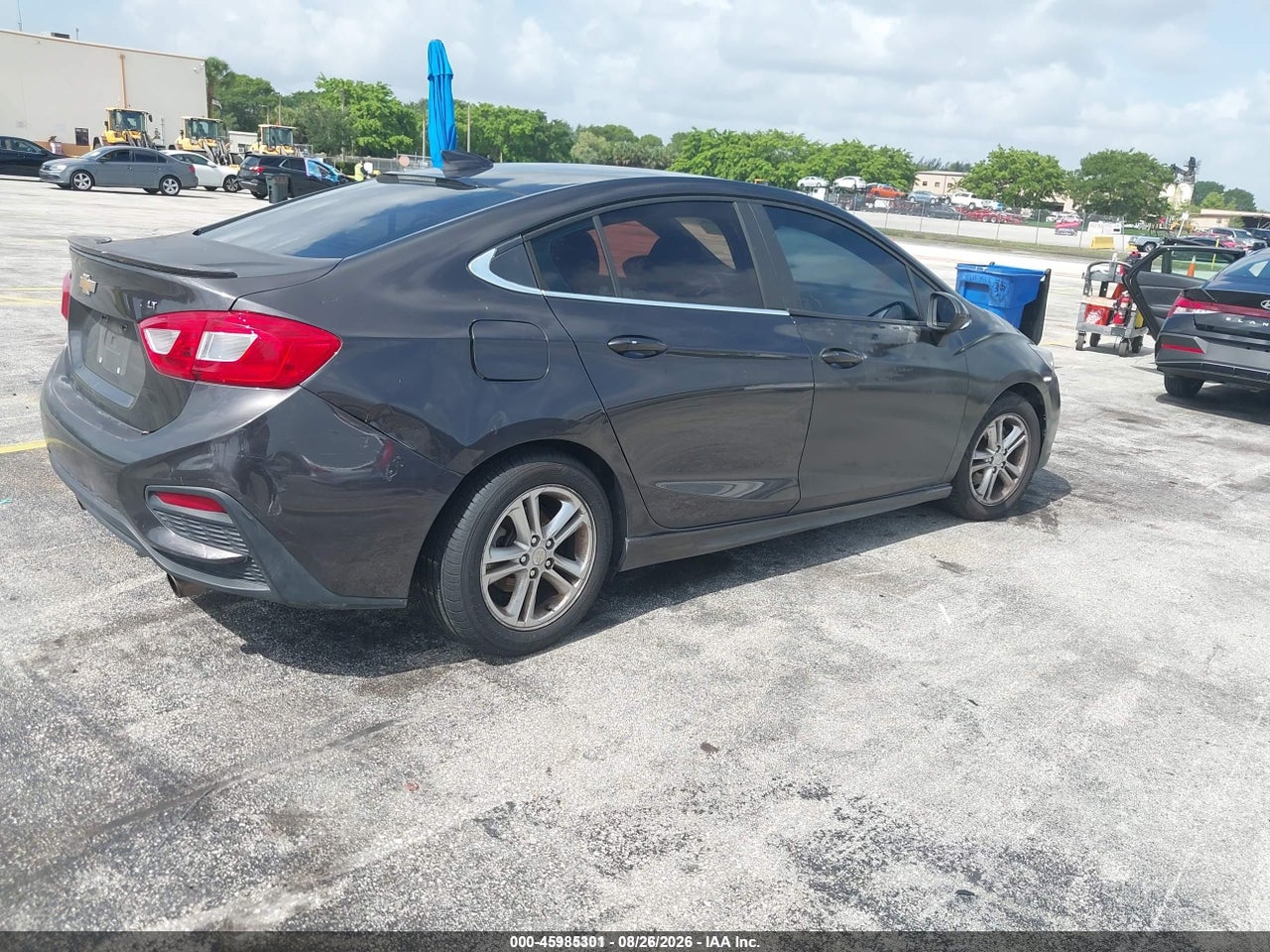 2017 CHEVROLET CRUZE LT AUTO · 4/11
