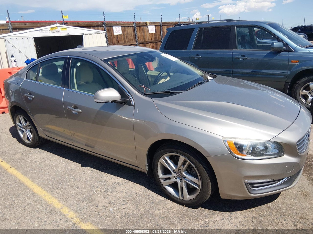 YV1612TKXF1****** · 2015 VOLVO S60 T5 PREMIER