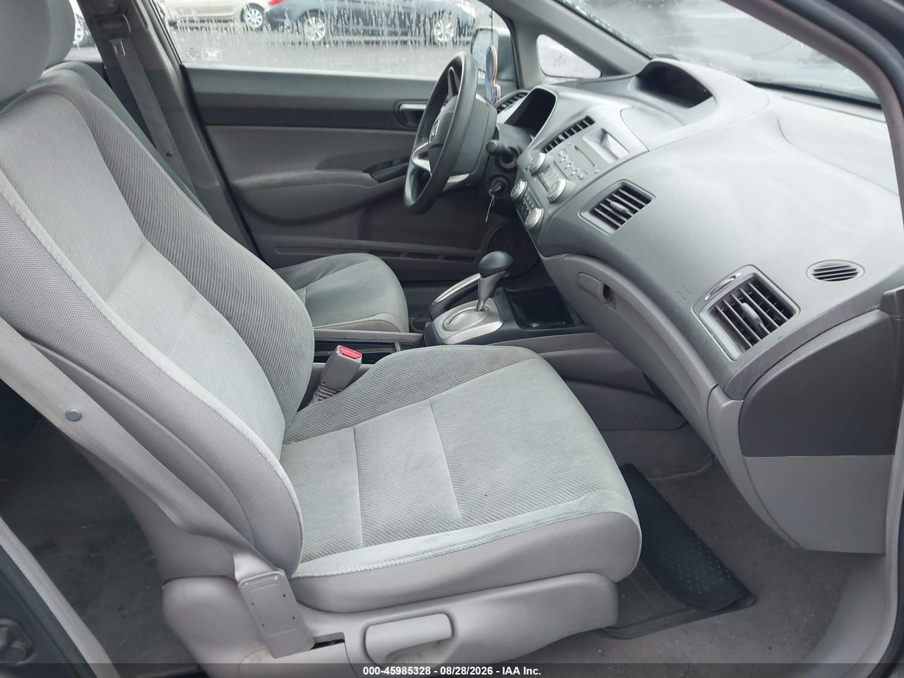 2010 HONDA CIVIC LX · 5/11