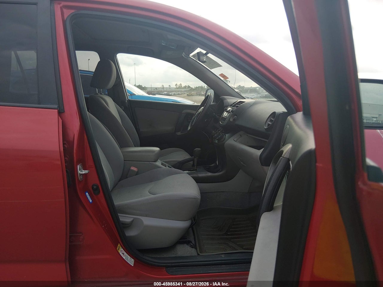 2011 TOYOTA RAV4 · 5/11